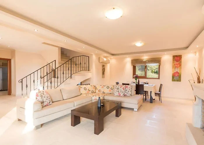 Villa View Villas-corfu-villa Christos-4 Bedrooms-big Private Pool-sea View-prime Location Kassiopi