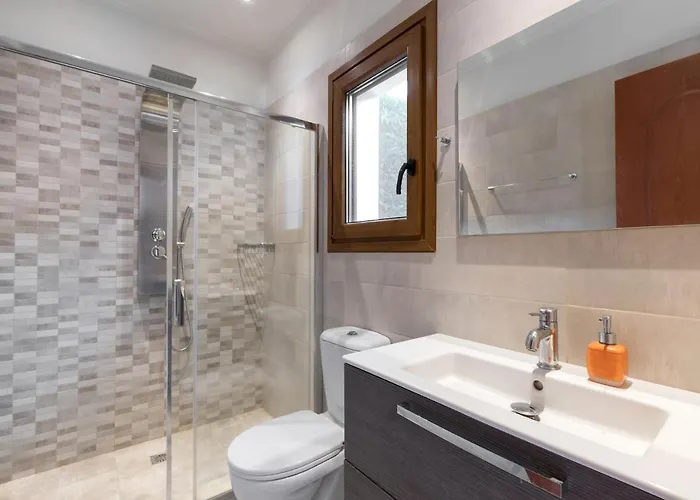 Villa View Villas-corfu-villa Christos-4 Bedrooms-big Private Pool-sea View-prime Location Kassiopi