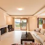 别墅 View Villas-corfu-villa Christos-4 Bedrooms-big Private Pool-sea View-prime Location 卡西奥皮