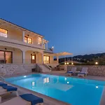 View Villas-corfu-villa Christos-4 Bedrooms-big Private Pool-sea View-prime Location 卡西奥皮